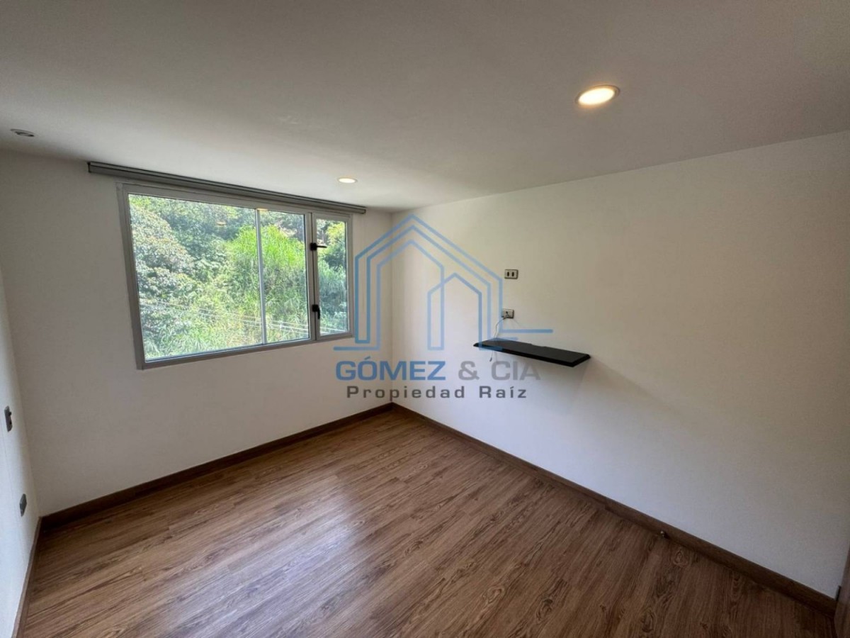 Apartamento en venta en Loma Del Esmeraldal, Envigado · foto 9 de 16