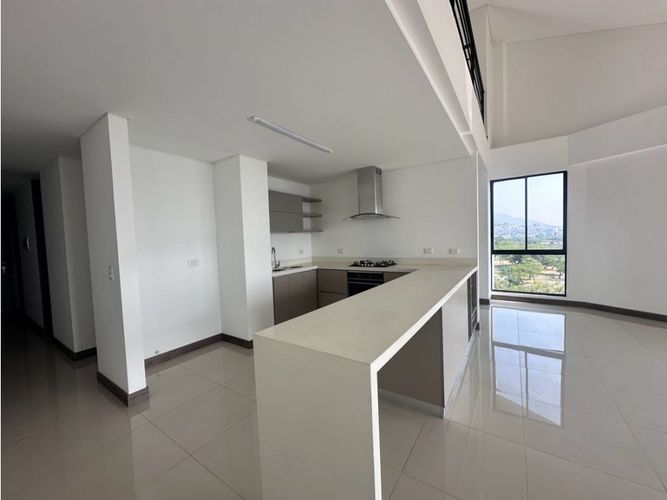 Apartamento de 3 alcobas en venta en Cuarto De Legua - Guadalupe, Cali, 206 m² · foto 6 de 24