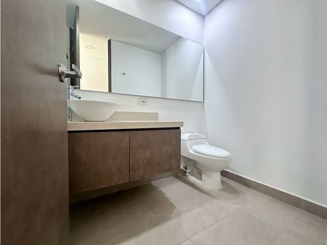 Apartamento de 3 alcobas en venta en Cuarto De Legua - Guadalupe, Cali, 206 m² · foto 12 de 24