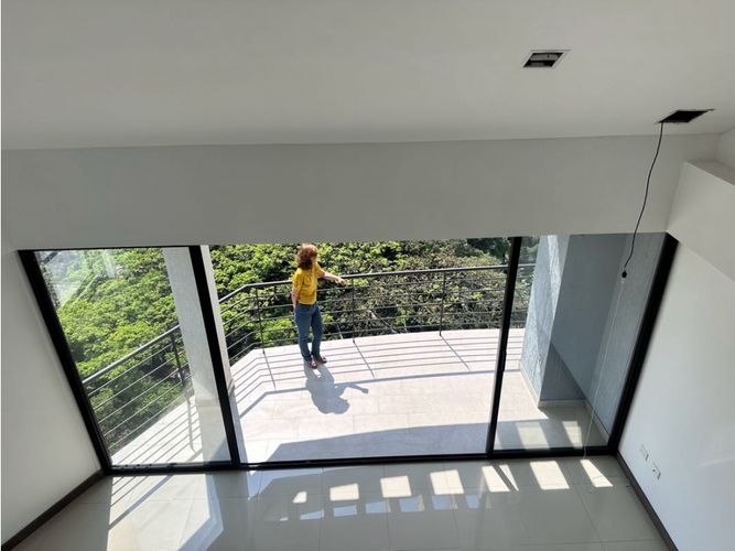 Apartamento de 3 alcobas en venta en Cuarto De Legua - Guadalupe, Cali, 206 m² · foto 18 de 24