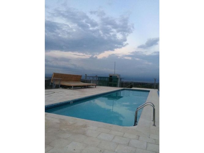 Apartamento de 1 alcoba en venta en Ciudad Jardin, Cali, 51 m² · foto 9 de 12