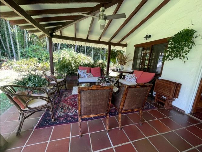 Finca en venta en Potrerito, Jamundí, 374 m² · foto 4 de 24