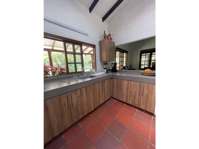 Finca en venta en Potrerito, Jamundí, 374 m² · foto 8 de 24