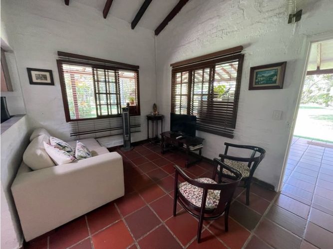 Finca en venta en Potrerito, Jamundí, 374 m² · foto 9 de 24