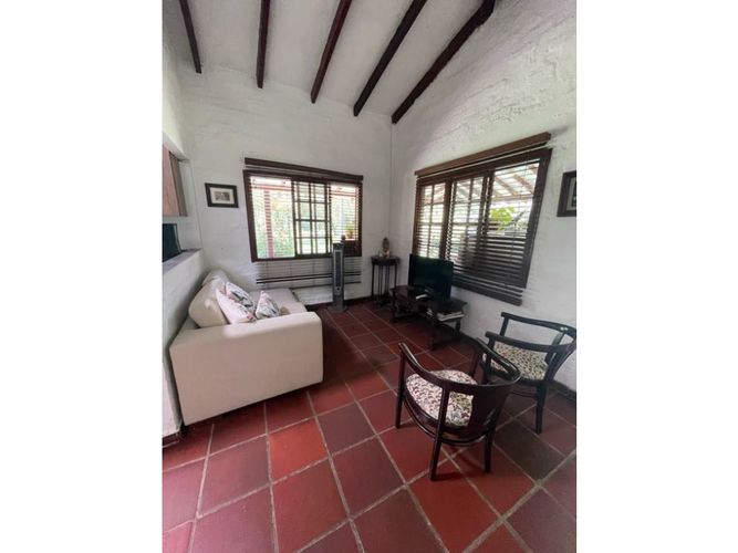 Finca en venta en Potrerito, Jamundí, 374 m² · foto 10 de 24