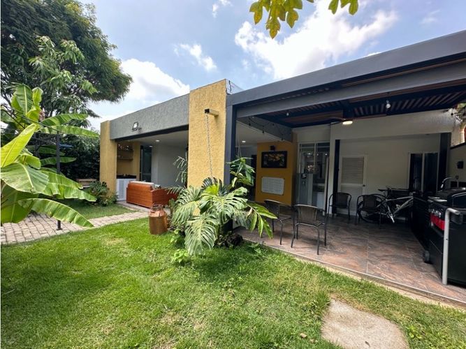 Casa de 3 alcobas en venta en Panamericano, Jamundí, 240 m² · foto 7 de 18