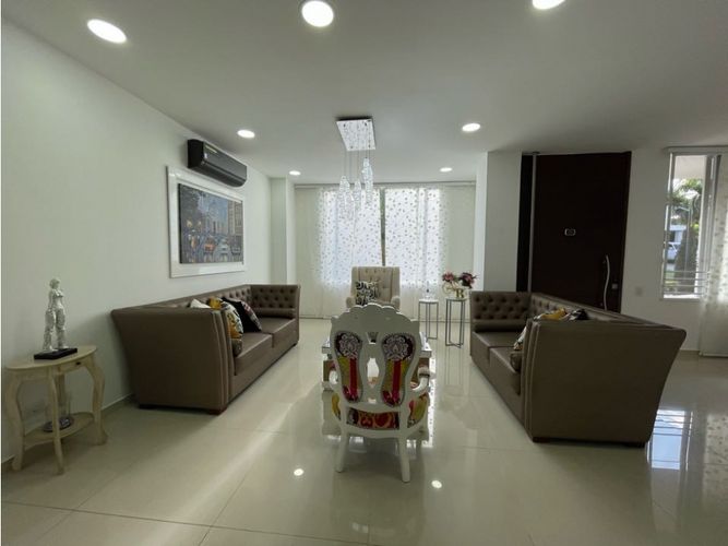 Casa de 5 alcobas en venta en Pance, Cali, 550 m² · foto 3 de 21