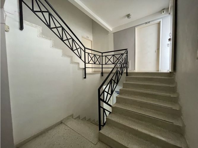 Edificio en venta en Santa Monica, Cali, 535 m² · foto 5 de 18
