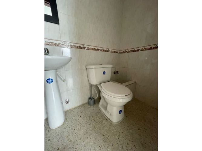 Edificio en venta en Santa Monica, Cali, 535 m² · foto 9 de 18