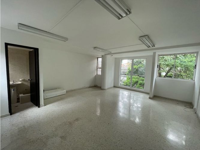 Edificio en venta en Santa Monica, Cali, 535 m² · foto 15 de 18
