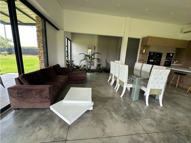Casa de 3 alcobas en venta en Juan De Ampudia, Jamundí, 360 m² · foto 11 de 24