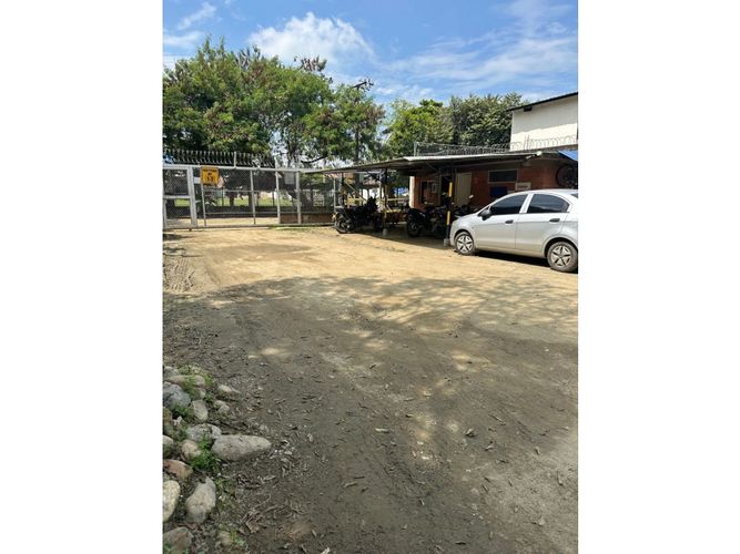 Bodega en venta en Juanchito, Candelaria, 349 m² · foto 8 de 12