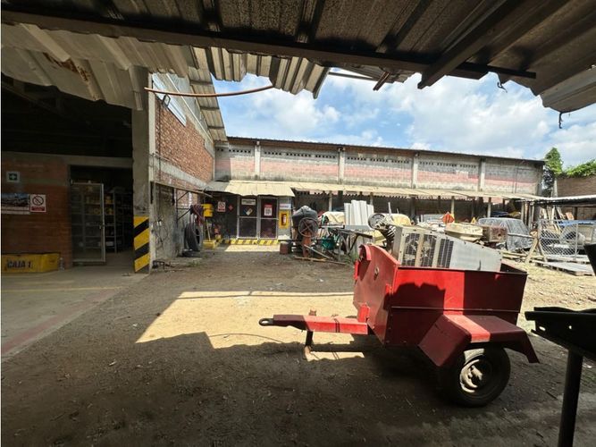 Bodega en venta en Juanchito, Candelaria, 349 m² · foto 10 de 12