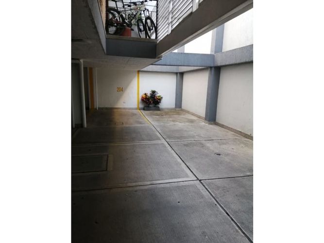 Edificio en venta en La Flora, Cali, 692 m² · foto 11 de 22