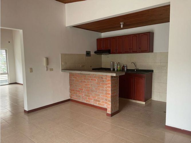 Edificio en venta en La Flora, Cali, 692 m² · foto 13 de 22