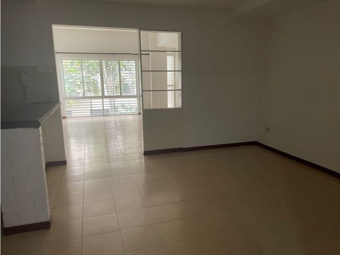 Edificio en venta en La Flora, Cali, 692 m² · foto 18 de 22