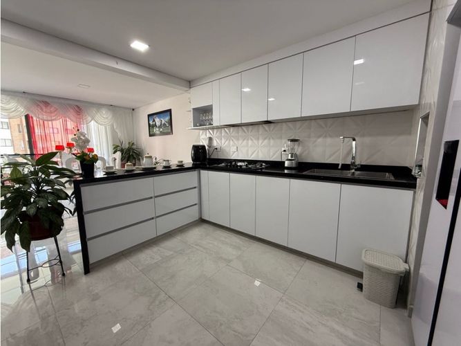 Apartamento de 3 alcobas en venta en Bochalema, Cali, 86 m² · foto 2 de 11