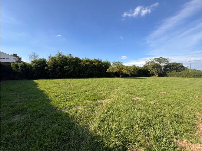 Lote en venta en La Viga, Cali, 2702 m² · foto 2 de 18