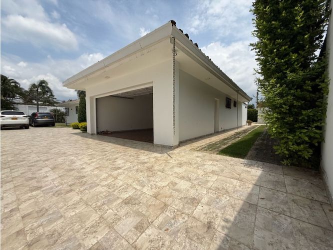 Casa de 4 alcobas en venta en Ciudad Jardin, Cali, 600 m² · foto 5 de 24