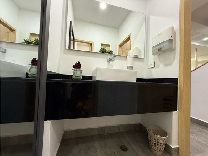 Edificio en venta en Colseguros Andes, Cali, 573 m² · foto 10 de 15