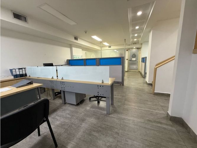 Edificio en venta en Colseguros Andes, Cali, 573 m² · foto 13 de 15