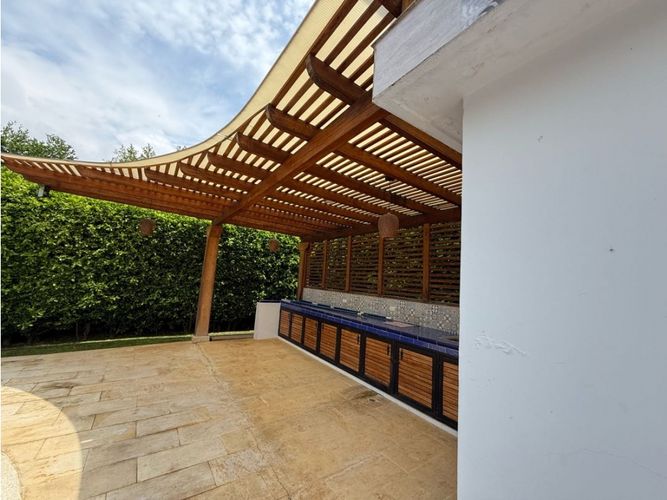 Casa de 4 alcobas en venta en Ciudad Jardin, Cali, 600 m² · foto 13 de 24