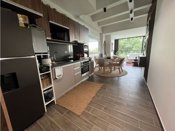 Apartamento de 1 alcoba en venta en Ciudad Jardin, Cali, 78 m² · foto 2 de 22