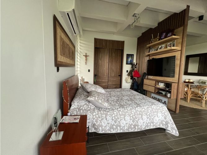 Apartamento de 1 alcoba en venta en Ciudad Jardin, Cali, 78 m² · foto 11 de 22