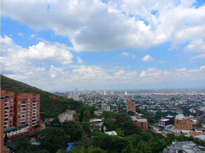 Casa de 4 alcobas en venta en Las Piedras, Cali, 512 m² · foto 8 de 22