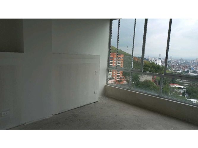 Casa de 4 alcobas en venta en Las Piedras, Cali, 512 m² · foto 18 de 22