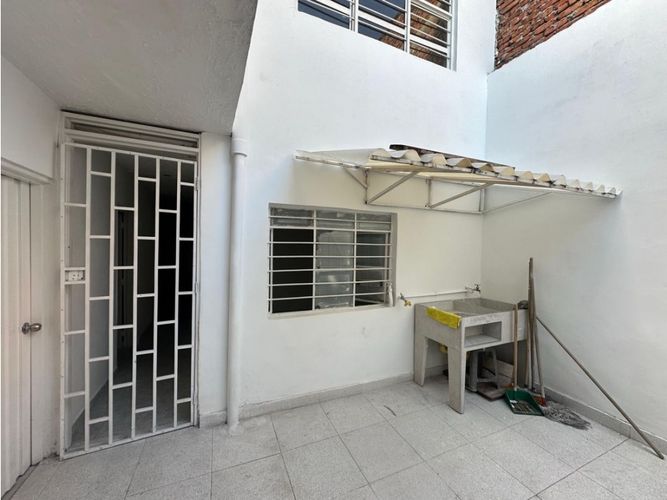 Casa de 9 alcobas en venta en Pance, Palmira, 226 m² · foto 8 de 18