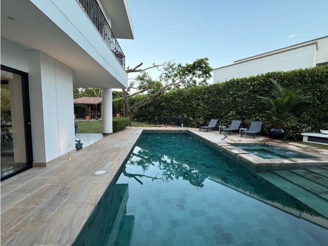 Casa de 4 alcobas en venta en La Viga, Cali, 1080 m² · foto 6 de 24