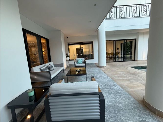 Casa de 4 alcobas en venta en La Viga, Cali, 1080 m² · foto 7 de 24