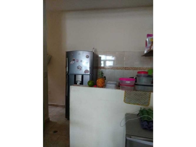 Casa de 7 alcobas en venta en Bretaña, Cali, 170 m² · foto 10 de 13