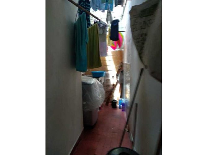 Casa de 7 alcobas en venta en Bretaña, Cali, 170 m² · foto 11 de 13