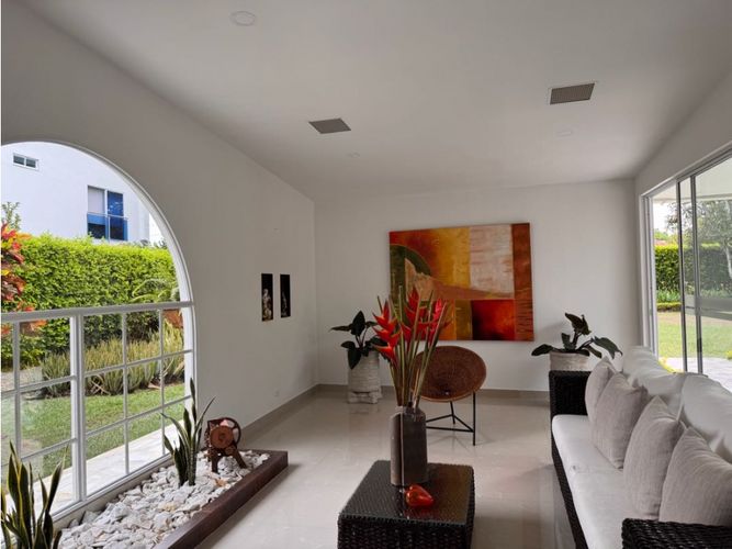 Casa de 3 alcobas en venta en Porerito, Jamundí, 1750 m² · foto 3 de 24
