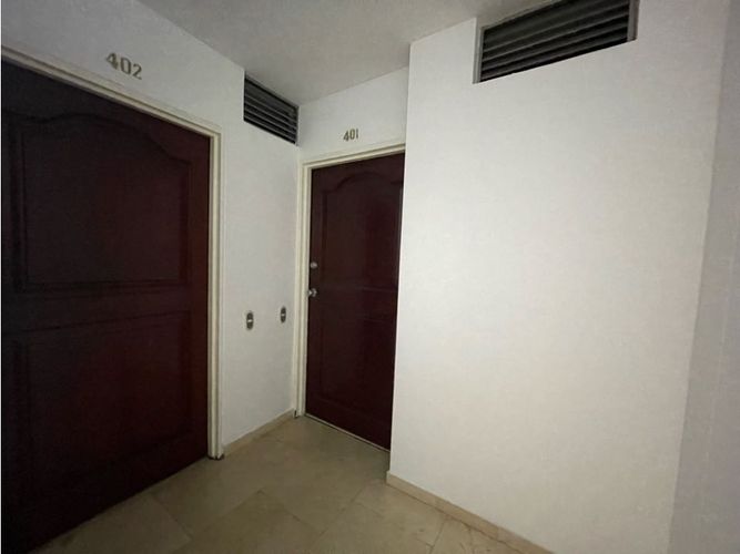 Edificio en venta en Prados Del Limonar, Cali, 550 m² · foto 6 de 15