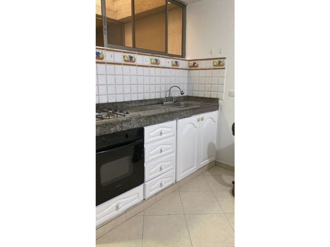Edificio en venta en Prados Del Limonar, Cali, 550 m² · foto 11 de 15