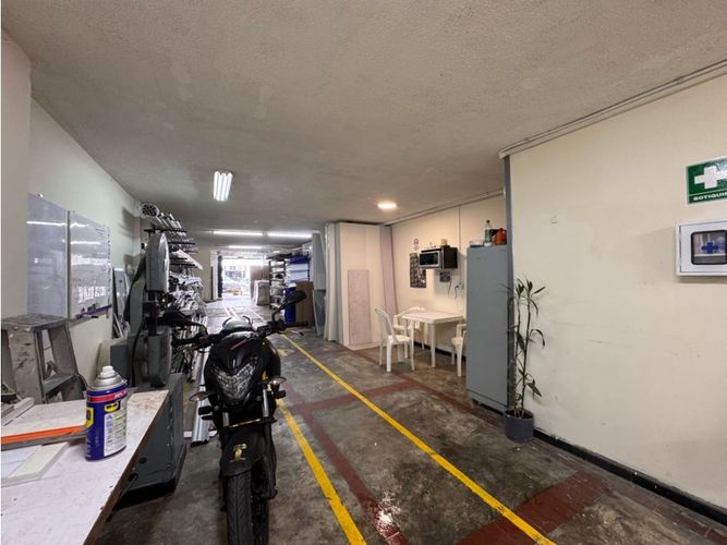 Bodega en venta en San Vicente, Cali, 750 m² · foto 3 de 24