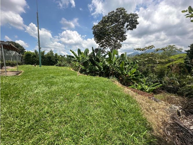 Casa de 5 alcobas en venta en San Pedro, Cali, 1300 m² · foto 7 de 24