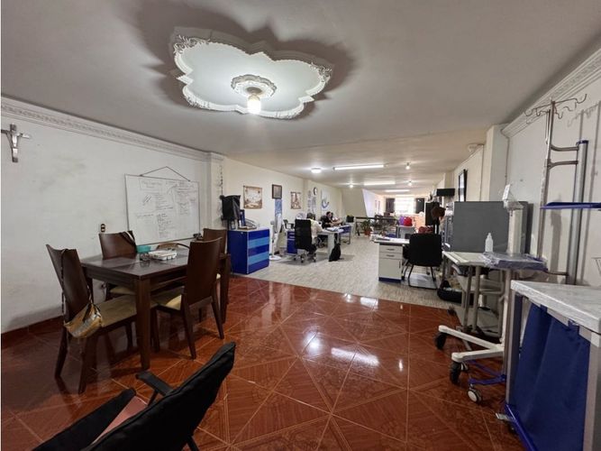 Bodega en venta en San Vicente, Cali, 750 m² · foto 13 de 24