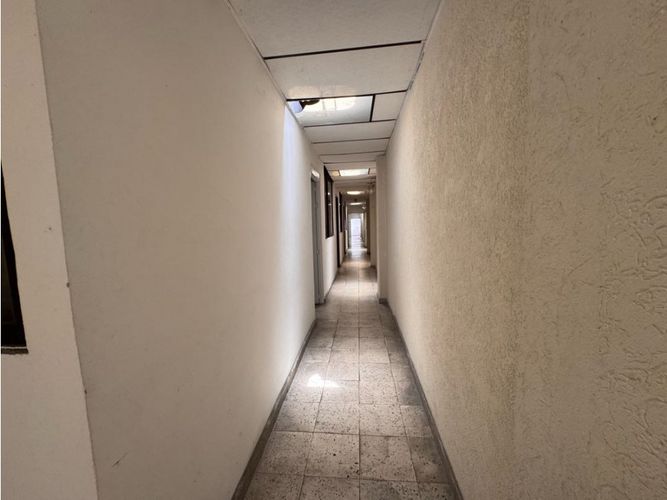 Bodega en venta en San Vicente, Cali, 750 m² · foto 16 de 24