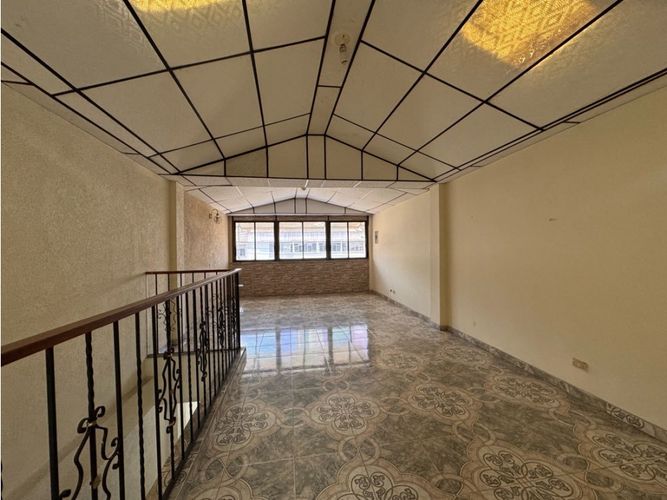 Bodega en venta en San Vicente, Cali, 750 m² · foto 17 de 24