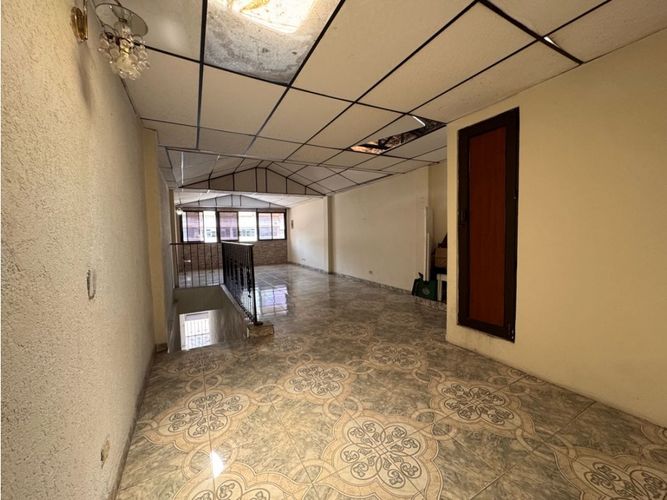 Bodega en venta en San Vicente, Cali, 750 m² · foto 19 de 24