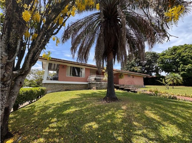 Casa de 3 alcobas en venta en Ciudad Jardin, Cali, 470 m² · foto 5 de 15