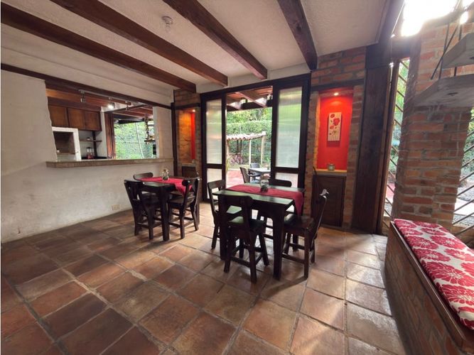 Casa de 9 alcobas en venta en Villa Fatima, Cali, 600 m² · foto 19 de 24