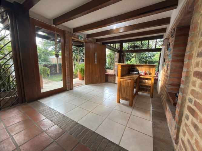 Casa de 9 alcobas en venta en Villa Fatima, Cali, 600 m² · foto 21 de 24