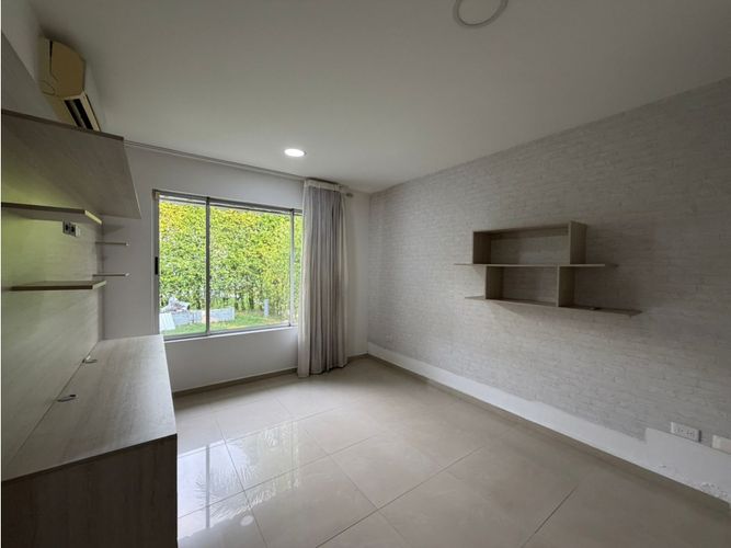 Casa de 4 alcobas en venta en Alfaguara, Jamundí, 230 m² · foto 10 de 24