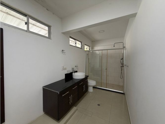 Casa de 4 alcobas en venta en Alfaguara, Jamundí, 230 m² · foto 12 de 24