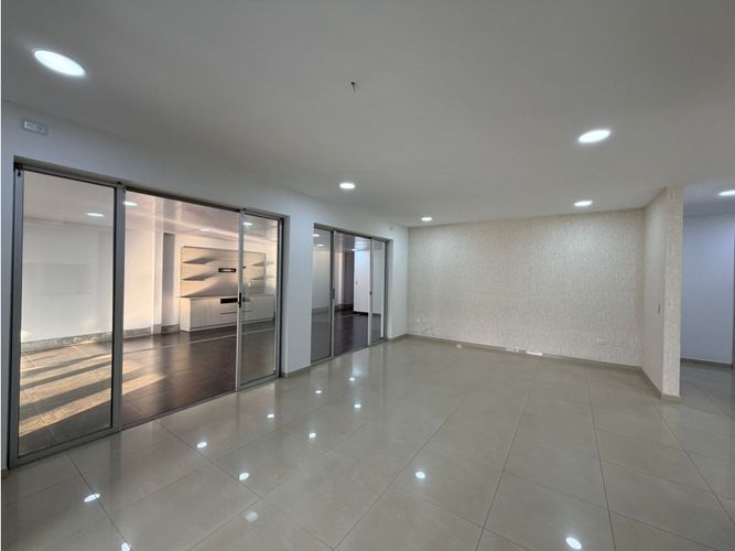 Casa de 4 alcobas en venta en Alfaguara, Jamundí, 230 m² · foto 14 de 24